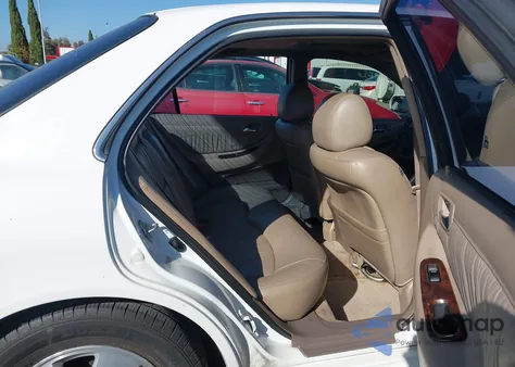 2001 Honda Accord 3.0 Ex z USA, uszkodzony, nr VIN 1HGCG16541A051158